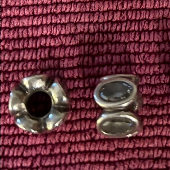 2 clear stone Pandora charms - Picture 2 of 2